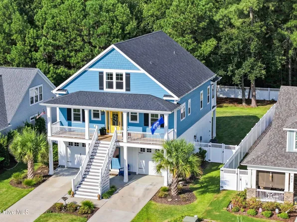 844 Lake Willow Way, Holly Ridge, NC 28445