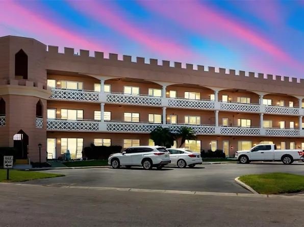 2457 Ecuadorian Way APT 63, Clearwater, FL 33763