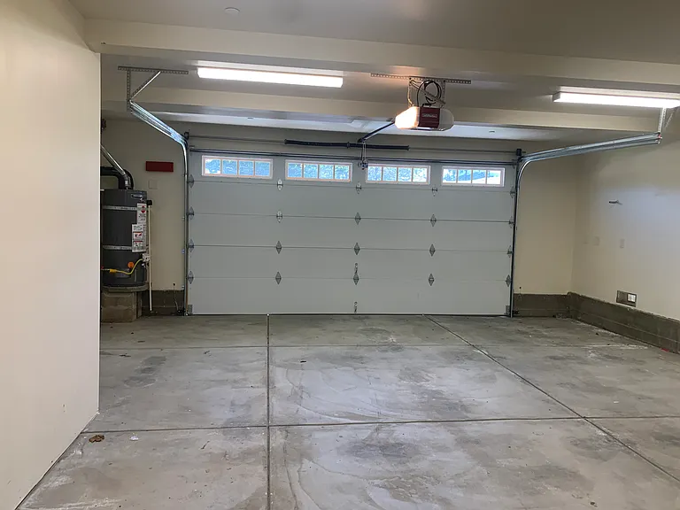 1041 Headlands Dr — Photo 10