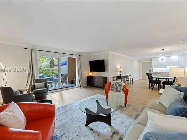 2 Lighthouse Ln APT 868, Hilton Head Island, SC 29928