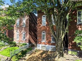 3441 California Ave, Saint Louis, MO 63118