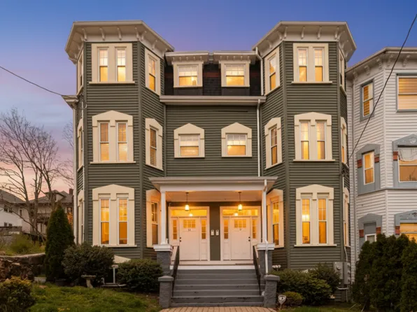 9 Everett Ave Unit 2, Dorchester, MA 02125