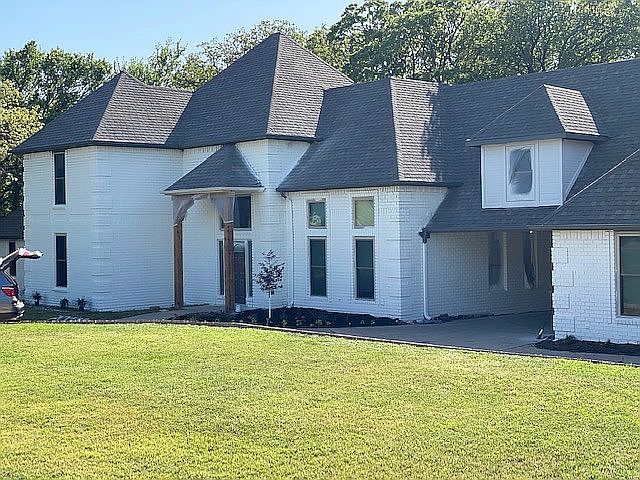1st image of 6005 Autumn Hills Dr
