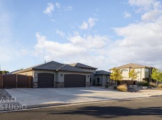 145 W Brookhaven Dr, Washington, UT 84780