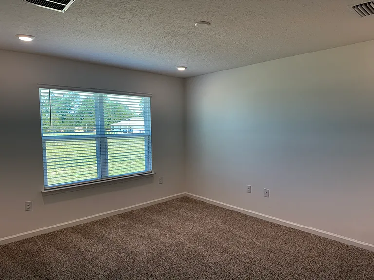 58 Sawbrier St — Photo 16