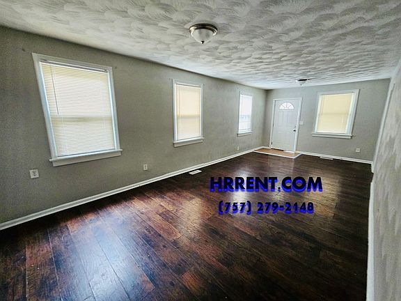 4th image of 3120 Argonne Ave