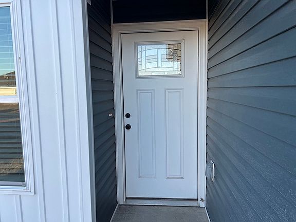 4th image of 1113 Downy Dr