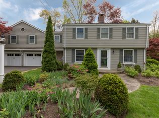 7 Tyler Dr, Darien, CT 06820