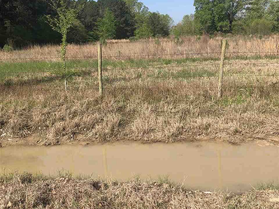 2nd image of State Line Rd N
