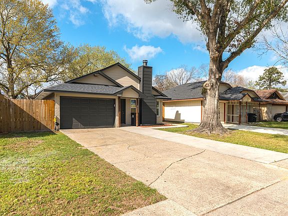 3rd image of 23225 Prairie Bird Dr