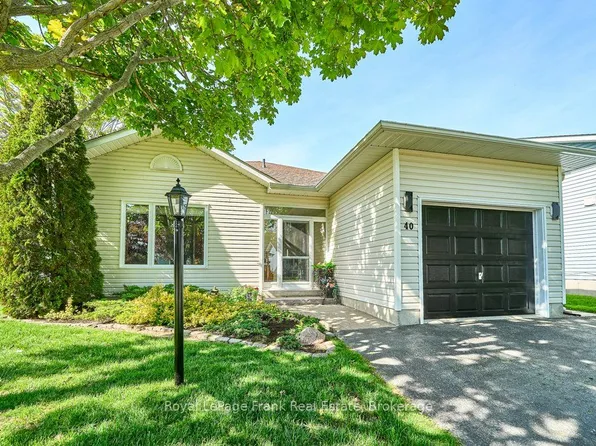 40 Niagara Trl, Clarington, ON L1B 1L6