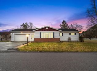 1512 Warren Dr, Clearfield, PA 16830