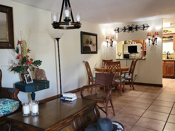 3rd image of 7650 NW 182nd Ln #507