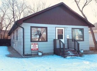 214 5th St N, Glasgow, MT 59230