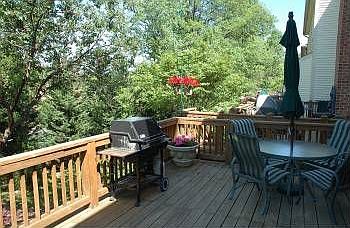 2nd image of 10448 Courtney Dr