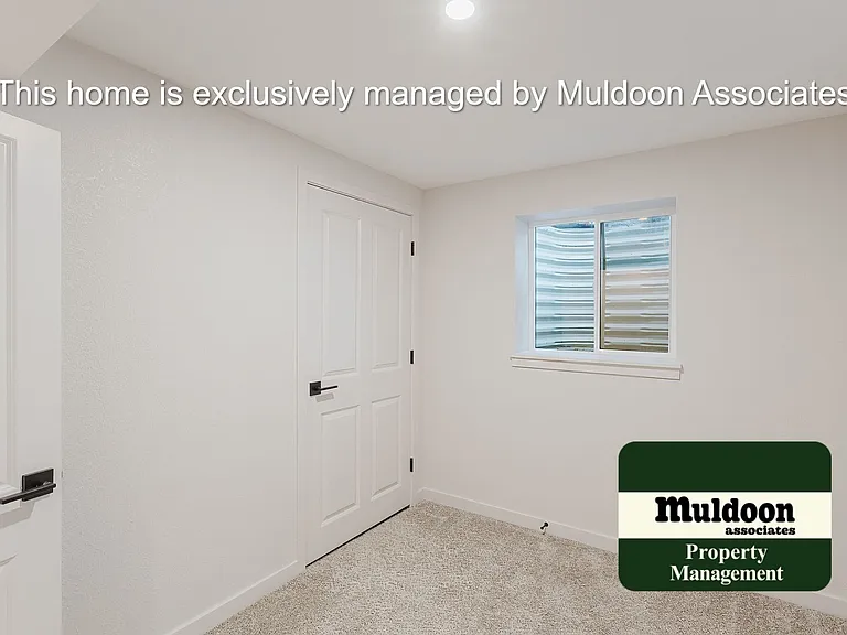 6468 Hawkeye Cir — Photo 37