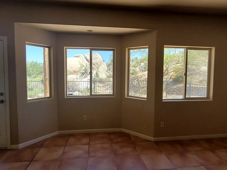 6231 Mirlo Rd — Photo 24