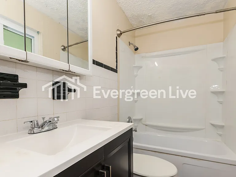 4230 Kitridge Rd — Photo 10