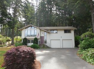 3908 Redwing Trl NW, Bremerton, WA 98312