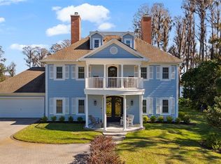 1006 Lake Cooper Dr, Lutz, FL 33548