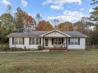 1803 Taylor Town Rd, White Bluff, TN 37187