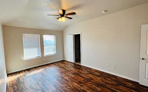 5th image of 4017 Rosita St