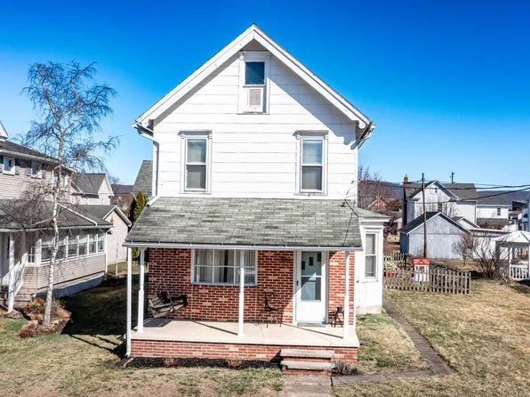 409 W 5th St, Nescopeck, PA 18635