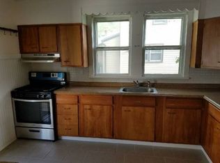 17 Whittemore Pl FLOOR 1, Pt Chester, NY 10573