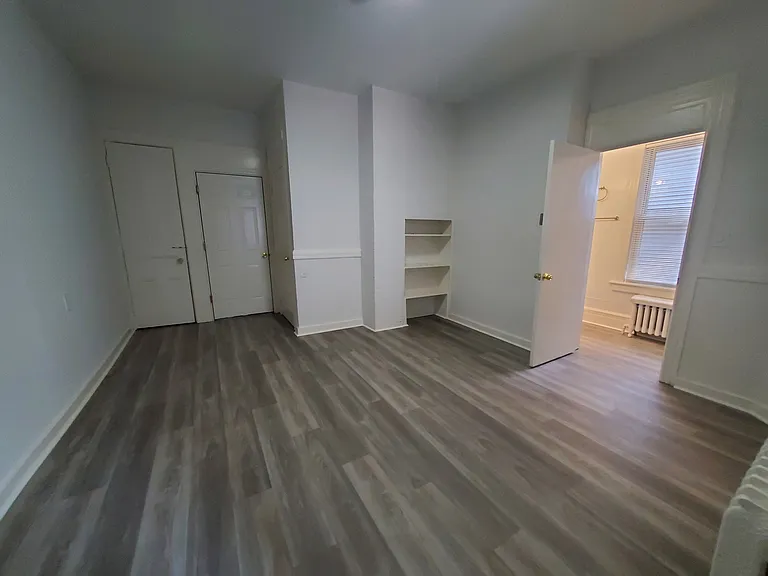1462 Summer St #1 — Photo 4
