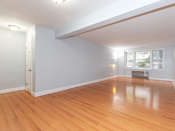 4th image of 11015 71st Rd APT 1E