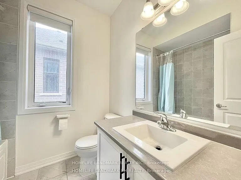 11409 Leslie St — Photo 10