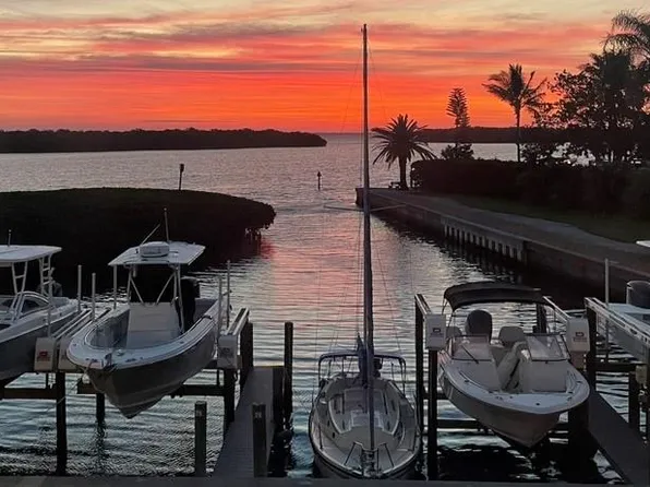 4500 Gulf Of Mexico Dr Unit 205, Longboat Key, FL 34228