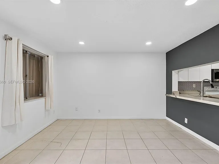 5843 Woodlands Blvd #5843 — Photo 12