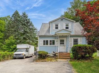 413 Vassar Rd, Poughkeepsie, NY 12603