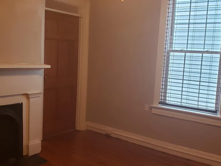 132 S Cherry St — Photo 12