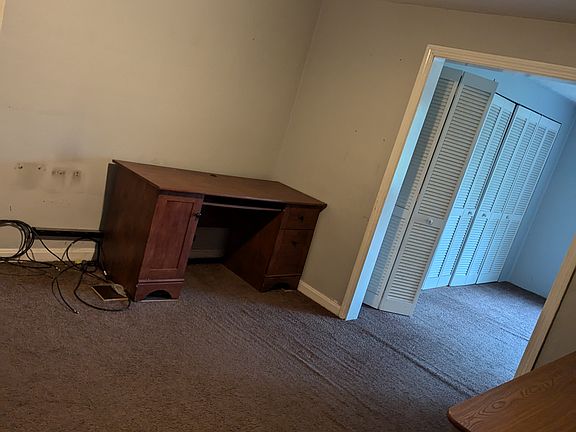 4th image of 2323 S Belvoir Blvd