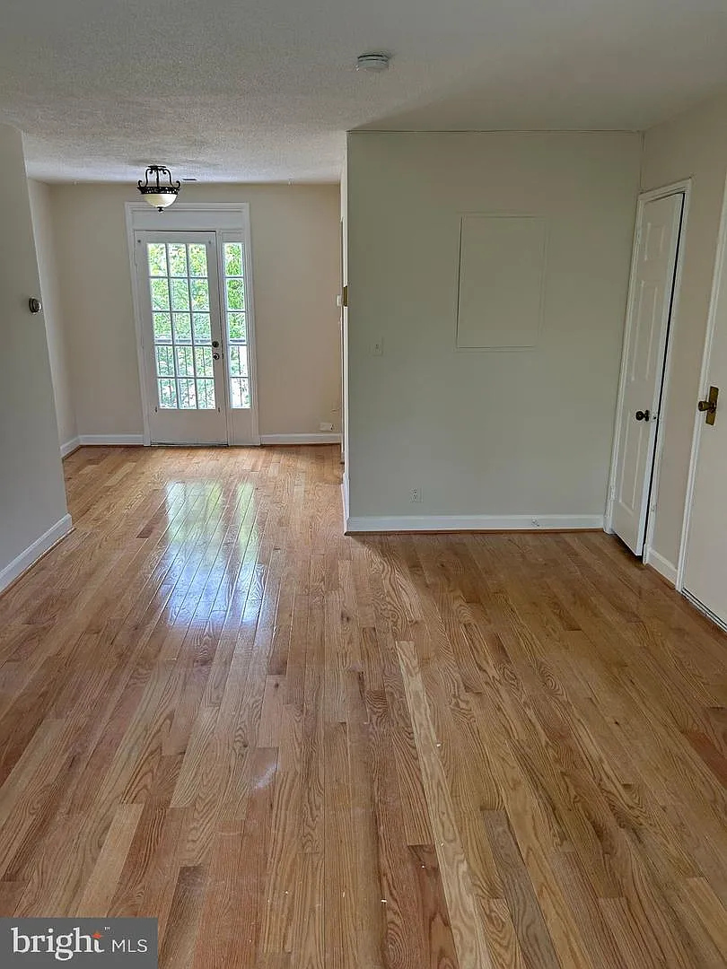 1 bed, 711 sqft, $1,850 — Photo 4