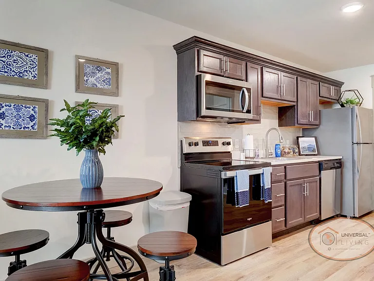 Studio Apartment - Kitchen