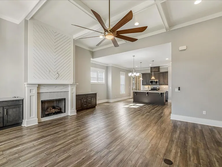 4072 Biltmore Ave — Photo 25