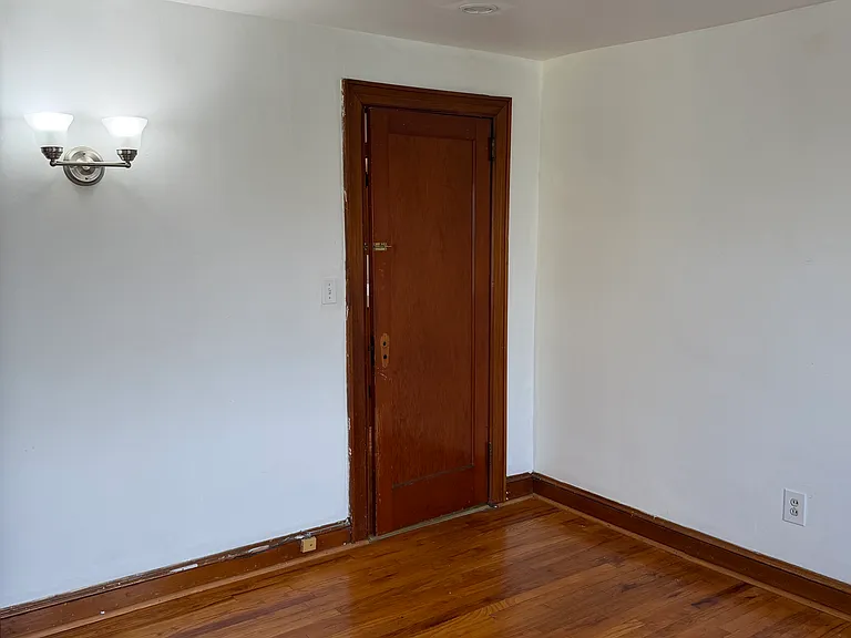 179 Trimble Ave #2 — Photo 20