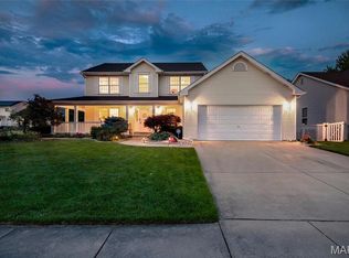 3337 Carriage Xing, Saint Charles, MO 63301