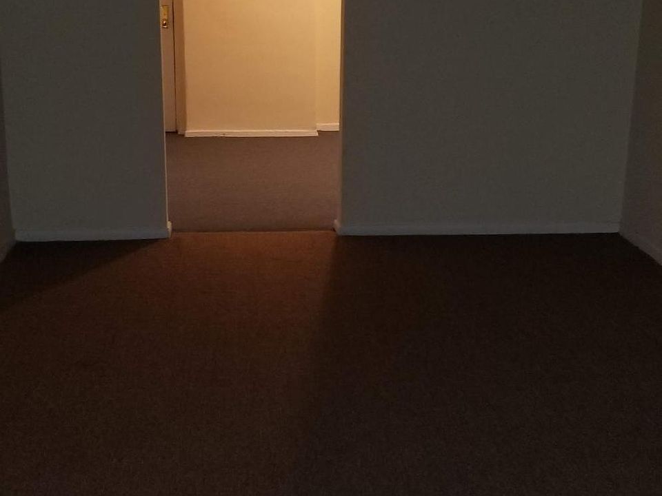 1st image of 1815 E 17th St APT L3