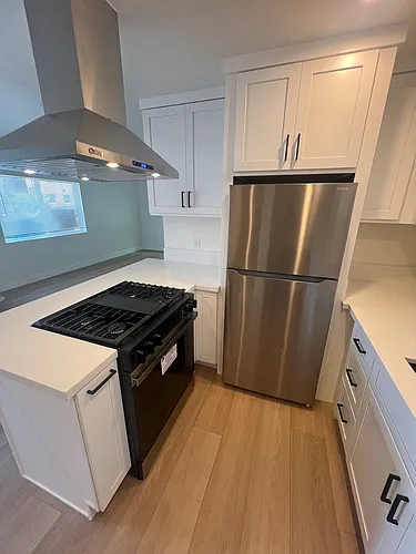 266 1/4 Witmer St Photo 1