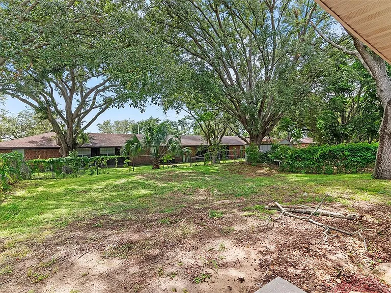1022 Disston Ave — Photo 22