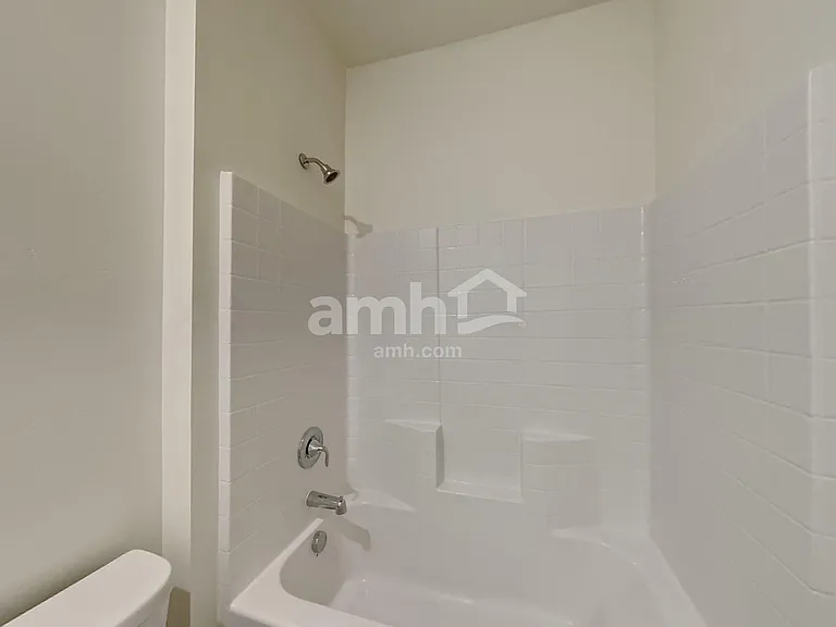 3087 N Vigo Ave — Photo 15