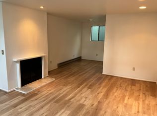 955 Lighthouse Ave #2, Pacific Grove, CA 93950