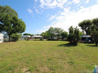 10 9th St, Okeechobee, FL 34974