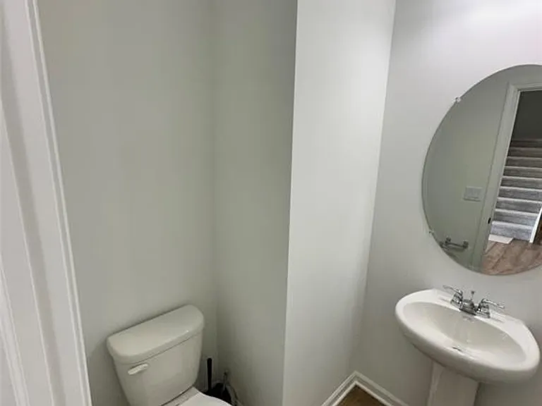 4881 Marquette Dr — Photo 14