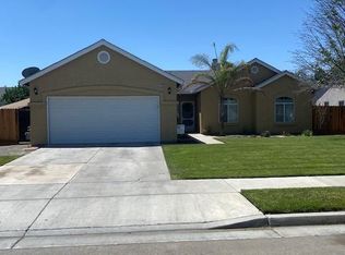 1459 Noble St, Lemoore, CA 93245