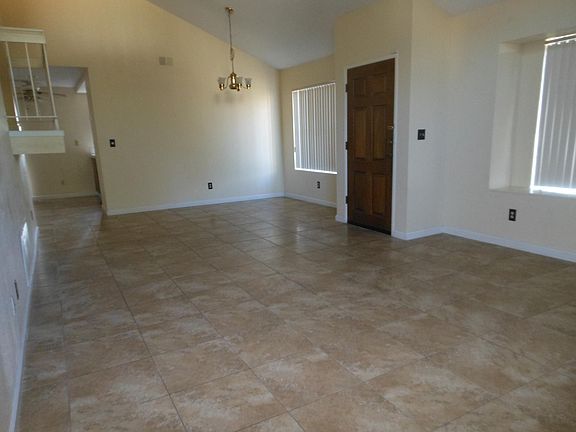 3rd image of 295 Paseo Marguerita